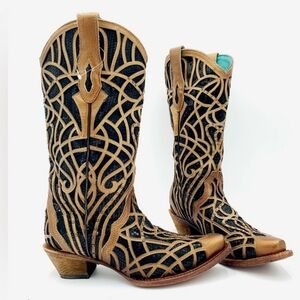 NWOB CORRAL Snip Toe Glitter Inlay Laser Cut Cowgirl Boots